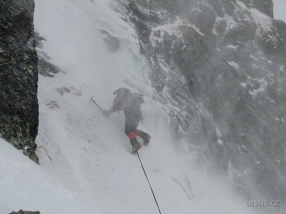 tatry 167.jpg - Vítr opět zesiluje...